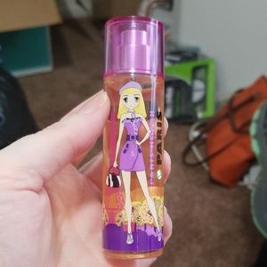 Paris Hilton in Paris spray